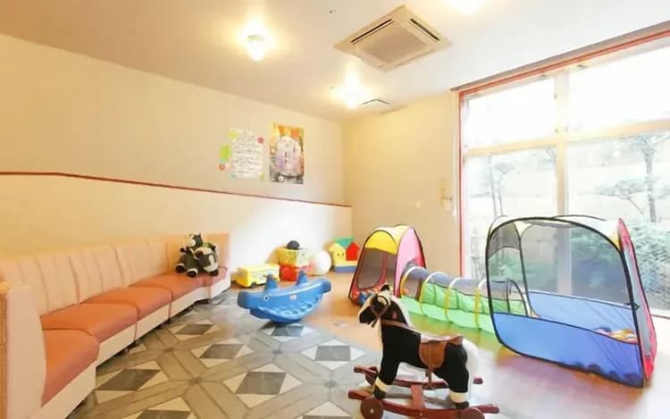 Children's theme room