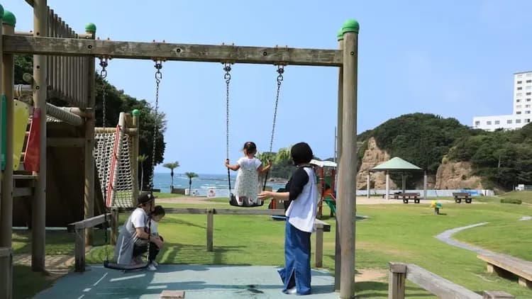 Children's play area - outdoor