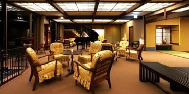 Lobby lounge