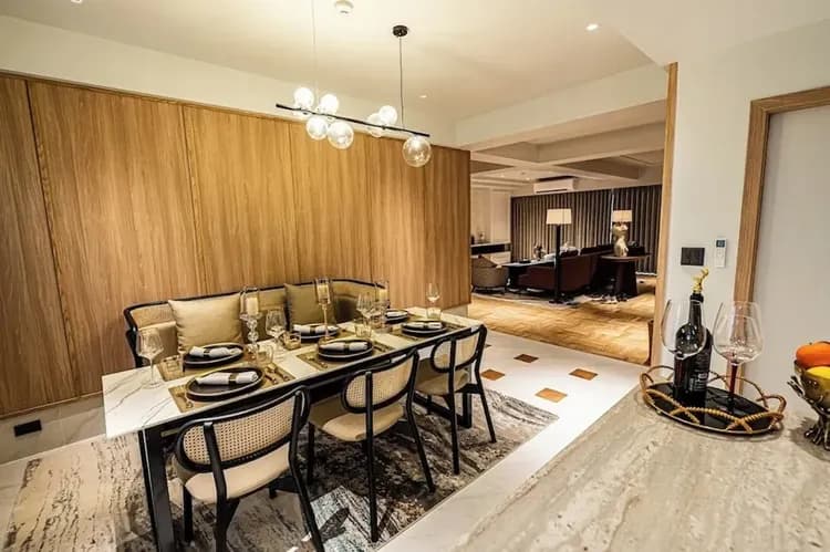 In-room dining