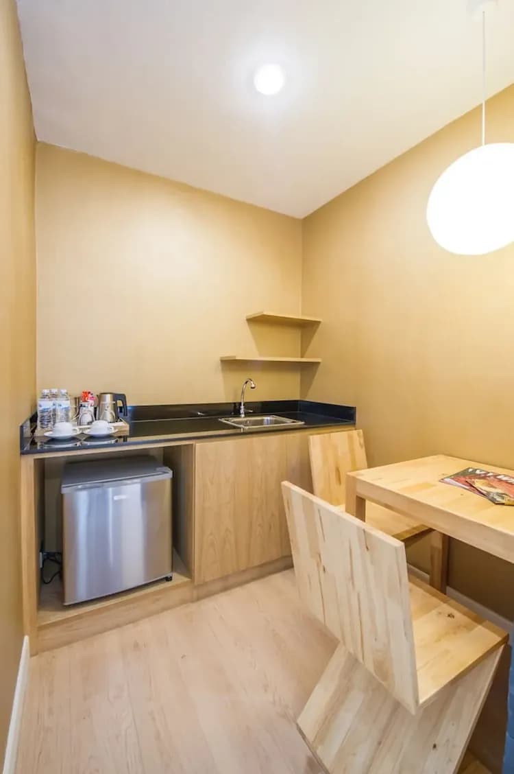 Private kitchenette