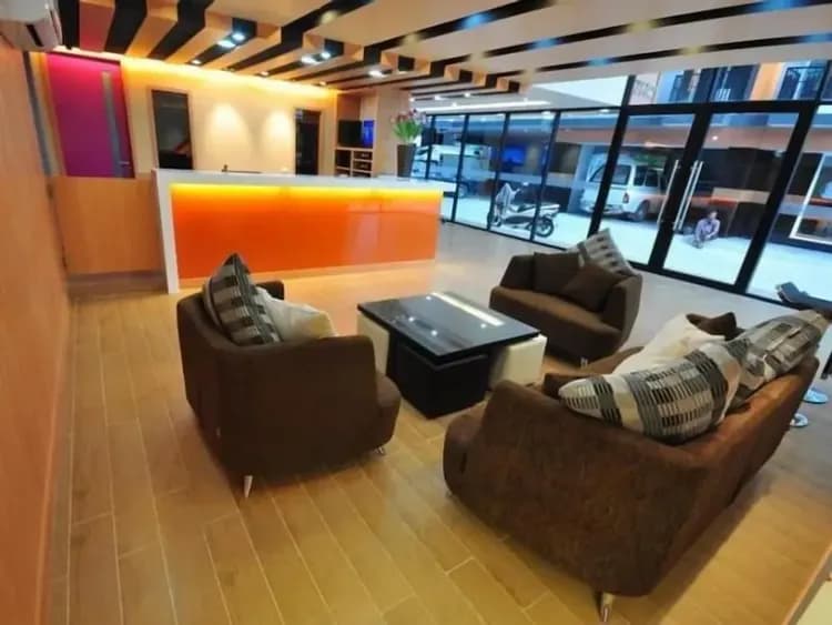 Check-in/check-out kiosk