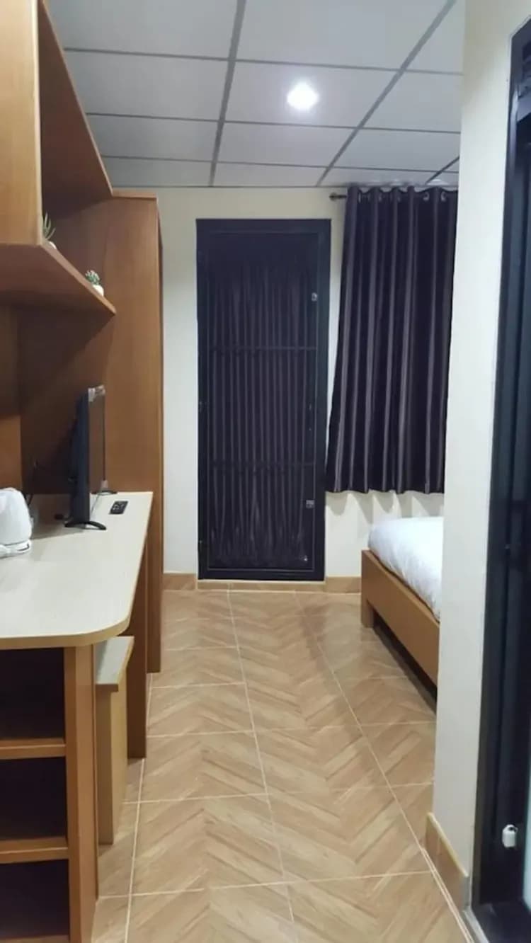 Room amenity