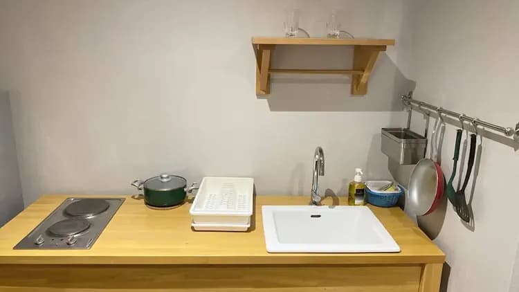 Private kitchenette