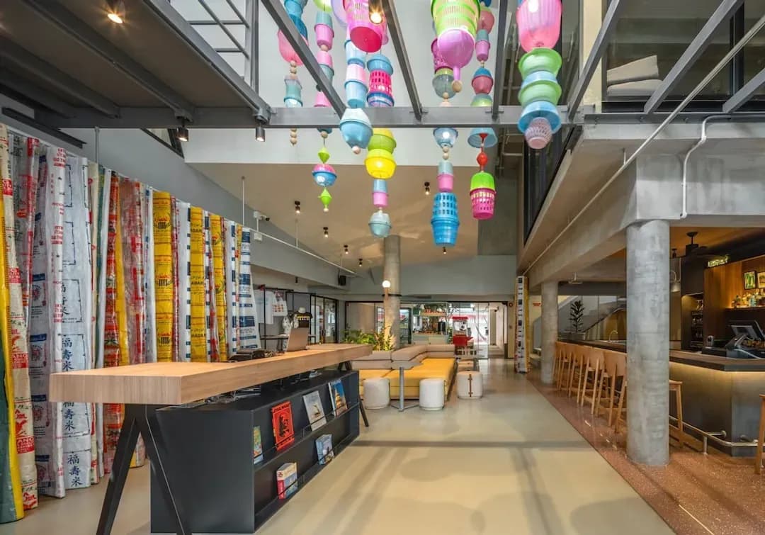 Bangkok-Lub d Bangkok Siam – New Look, Across from MBK & Skytrain Access