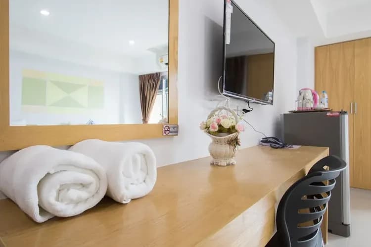 Room amenity