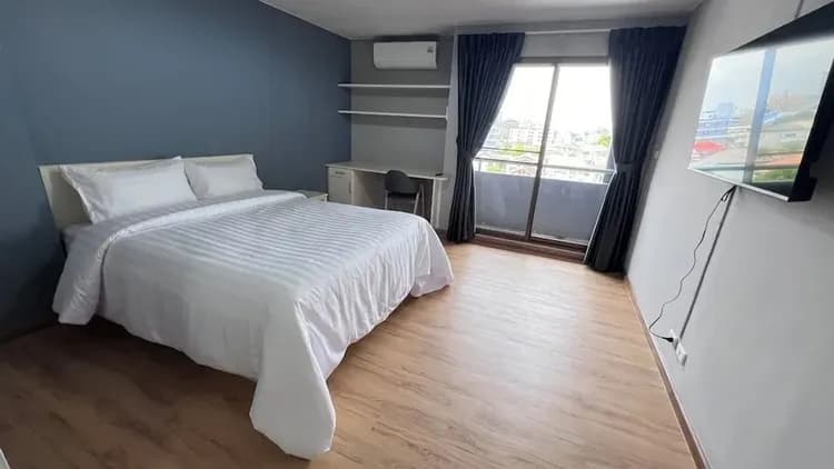 In-room business center