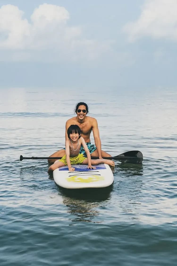 Surfing/boogie boarding