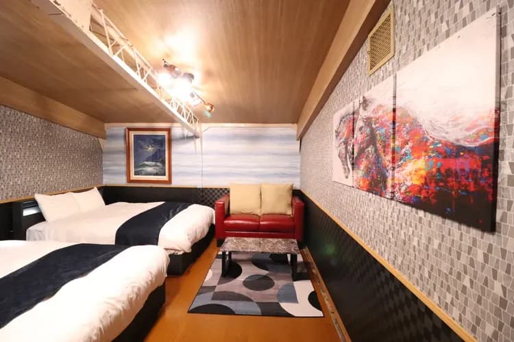 大阪最大級の宿！１７２㎡！広々戸建/まるまる貸切/JR環状線桃谷駅徒歩2分/最大24名-6