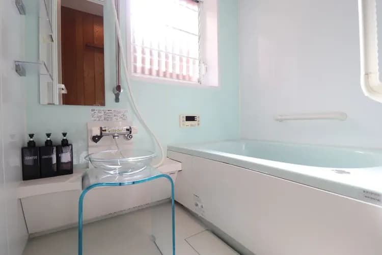 大阪最大級の宿！１７２㎡！広々戸建/まるまる貸切/JR環状線桃谷駅徒歩2分/最大24名-12