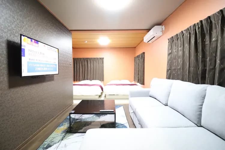 大阪最大級の宿！１７２㎡！広々戸建/まるまる貸切/JR環状線桃谷駅徒歩2分/最大24名-5