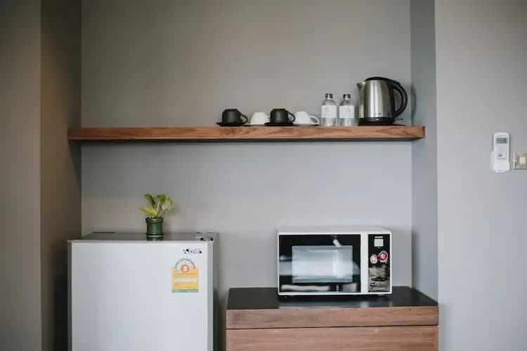 Private kitchenette
