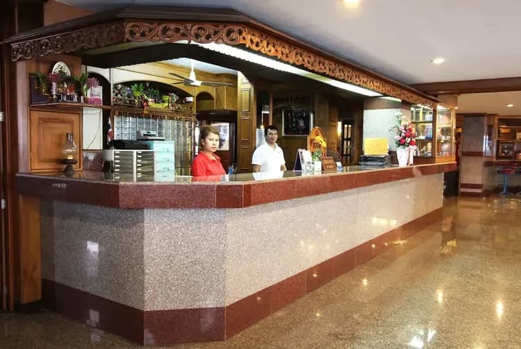 Check-in/check-out kiosk