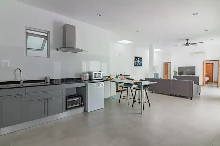 Private kitchen