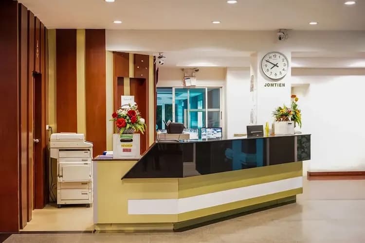 Check-in/check-out kiosk