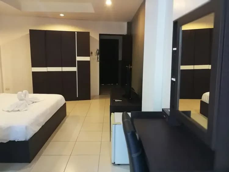 Room amenity