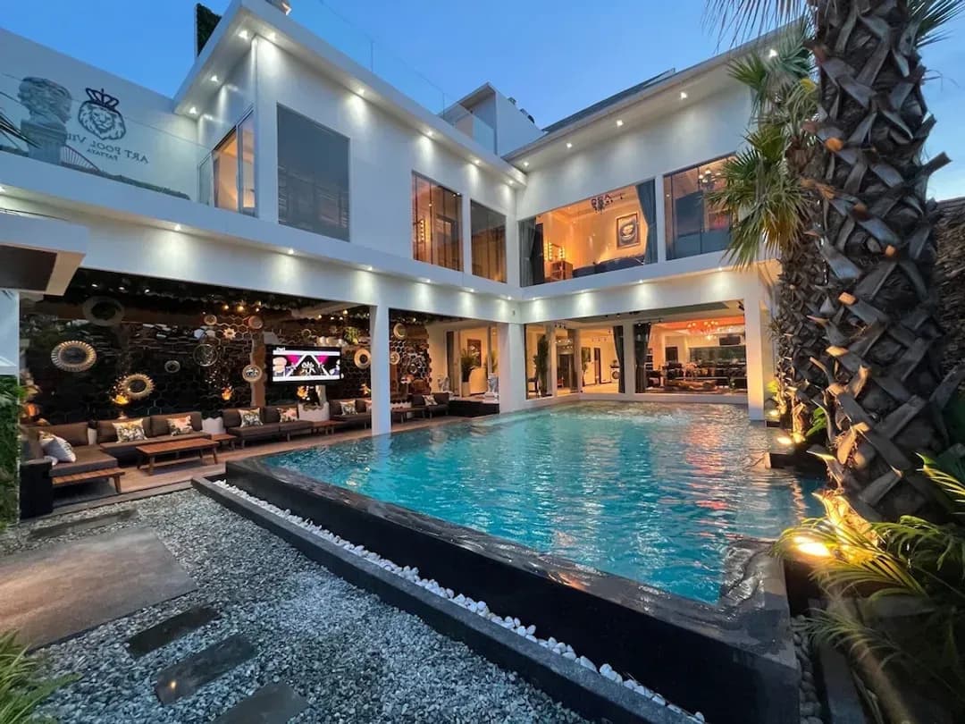 春武里府-Art 泳池別墅