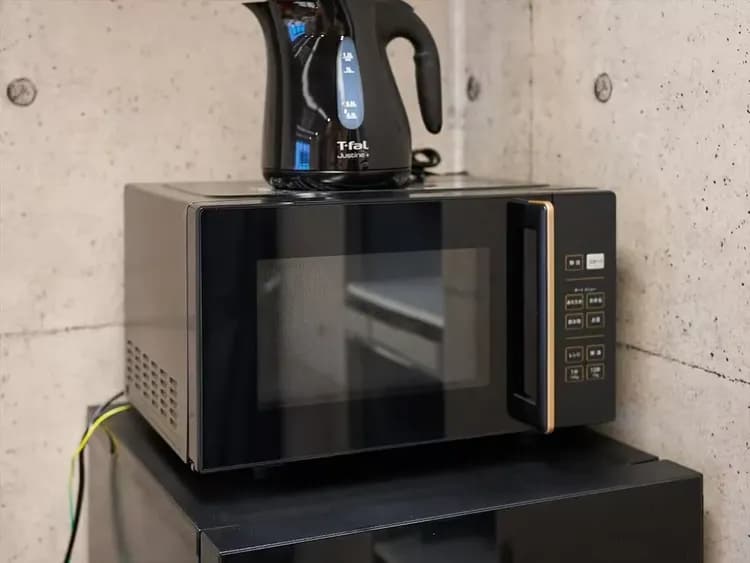 4min Walk from Shimbashi Station/walk to Ginza, Imperial Palace&Tokyo Tower/38㎡/Max 6pax/2F-12