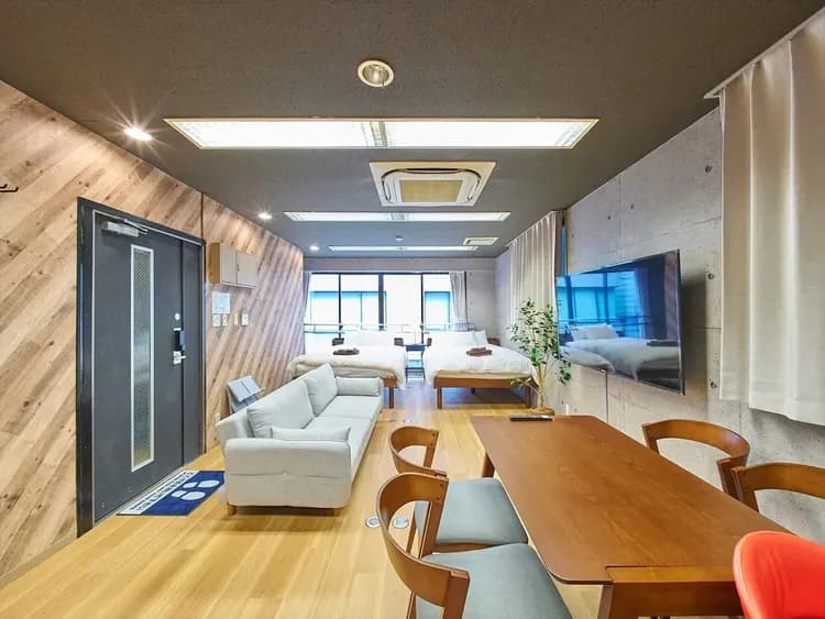 4min Walk from Shimbashi Station/walk to Ginza, Imperial Palace&Tokyo Tower/38㎡/Max 6pax/2F-16