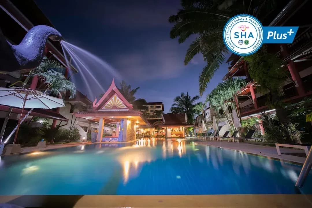 Phuket-Sai Rougn Residence