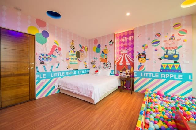 Little Apple Bed & Breakfast-Parent-child room-10