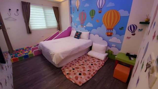 Little Apple Bed & Breakfast-Family Triple Room-8