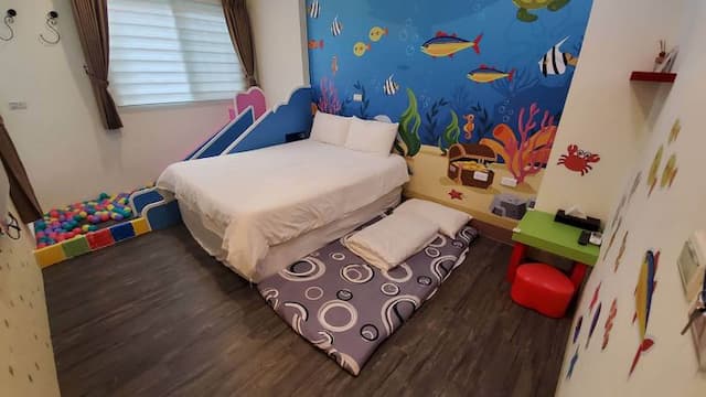 Little Apple Bed & Breakfast-Family Triple Room-10