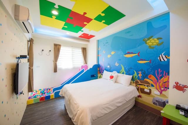 Little Apple Bed & Breakfast-Family Triple Room-1