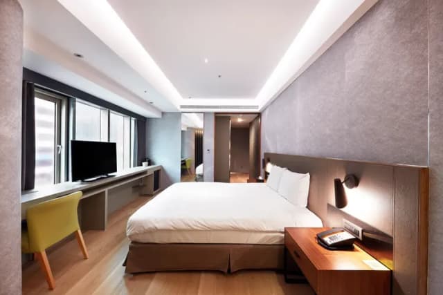 雀客旅館台北南京｜緊鄰捷運站-雀緻雙人客房-3