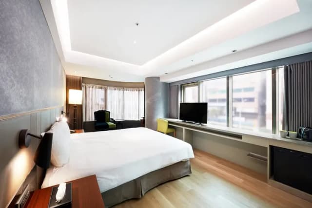 雀客旅館台北南京｜緊鄰捷運站-雀緻雙人客房-4