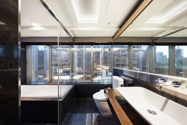 雀客旅館台北南京｜緊鄰捷運站-雀緻家庭客房-7