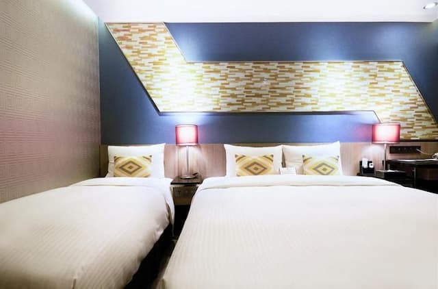 Taipei Hotel Bfun-Exquisite Triple Room-5