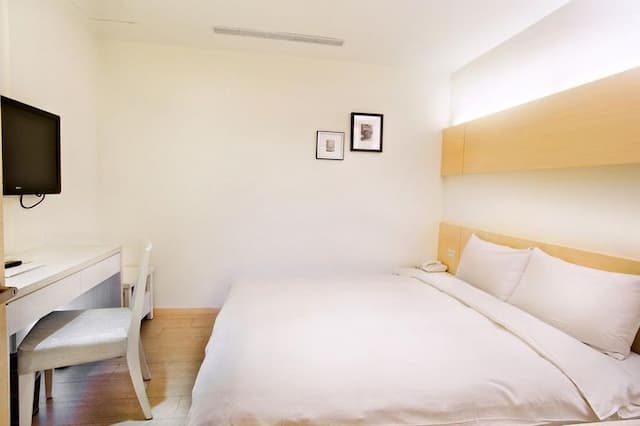 Wemeet Hotel Taipei-Exquisite double room (no window)-2