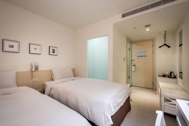 Wemeet Hotel Taipei-Exquisite twin room (no window)-2