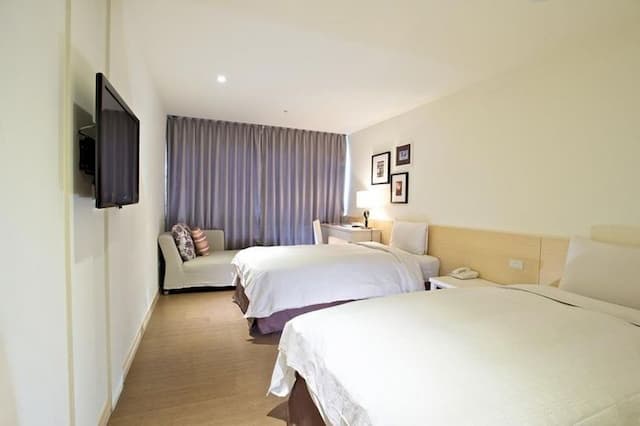 Wemeet Hotel Taipei-River View Twin Room-3