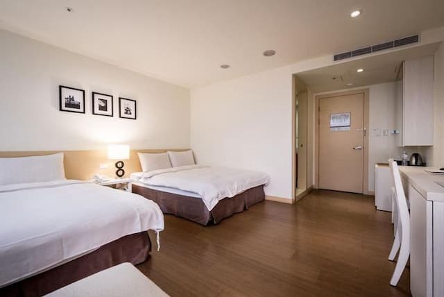 Wemeet Hotel Taipei-Deluxe family room-1