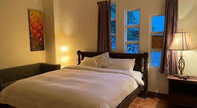 Blue Ocean Hill-Queen Room-1