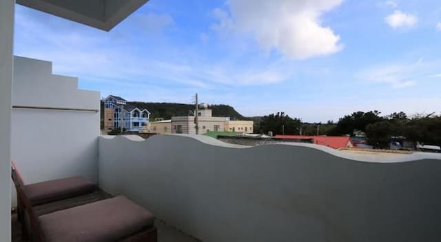 Blue Ocean Hill-(Queen Room with Balcony)-6