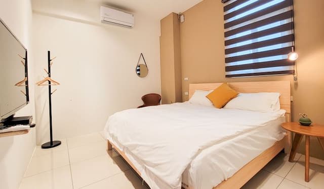 墨砌旅宿｜可選購12-16人包棟-12-16人包棟住宿 | 雙人房 X4 四人房 X2-5