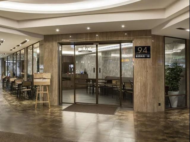 叙美行旅-高級雙床房-5