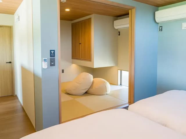 【109】寝室・小上がり　布団を敷かない時は寛ぎスペースとしても◎（2階）