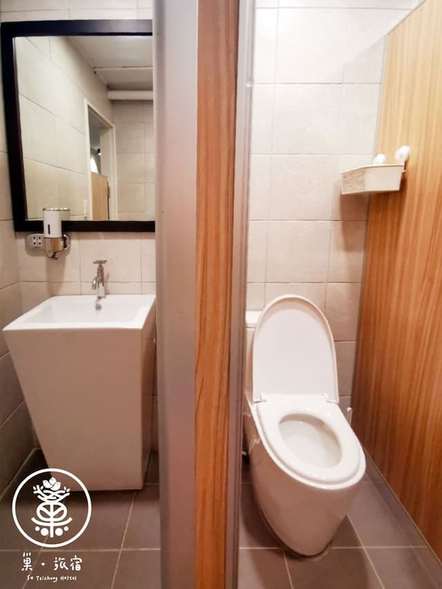巢旅宿-雙人房上下舖 共用衛浴-4