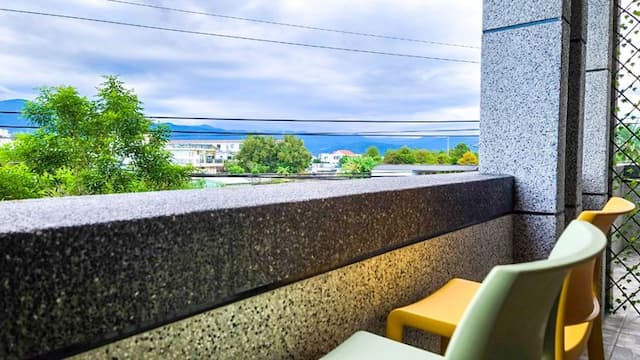 玩童民宿-B201 三人房(兩大一小)-8