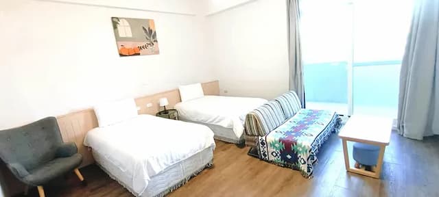 smalldug-Quadruple Room with Balcony (202)-5