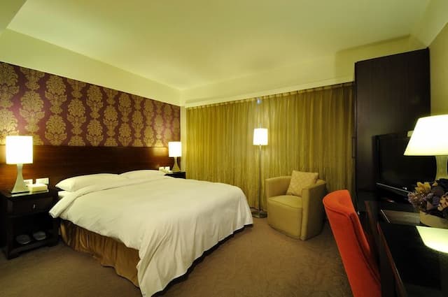 大來商旅-標準雙人房  (7坪)-5