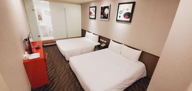 Ximen Garden Inn-Standard Quadruple Room Without Window-1