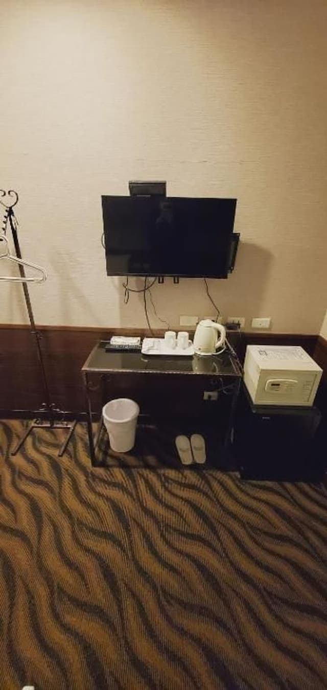 Gugis inn-Standard Double Room-7