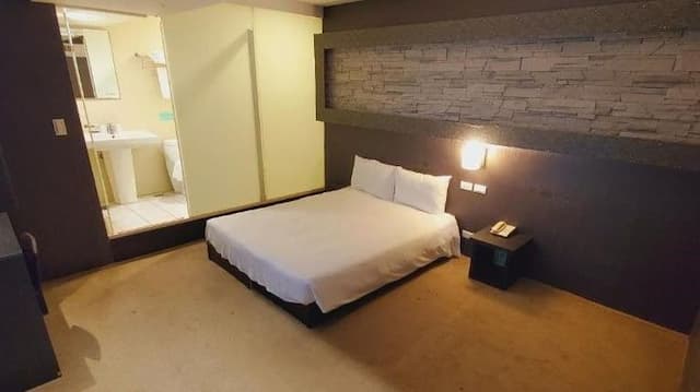 Gugis inn-Standard Double Room-1