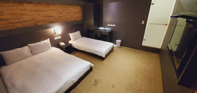 Gugis inn-Standard Triple Room-4