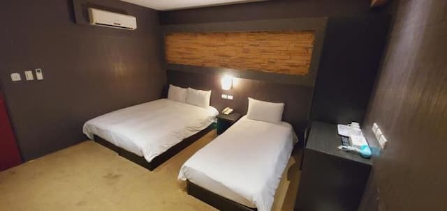 Gugis inn-Standard Triple Room-3